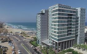 Oceanus Apartment Hotel